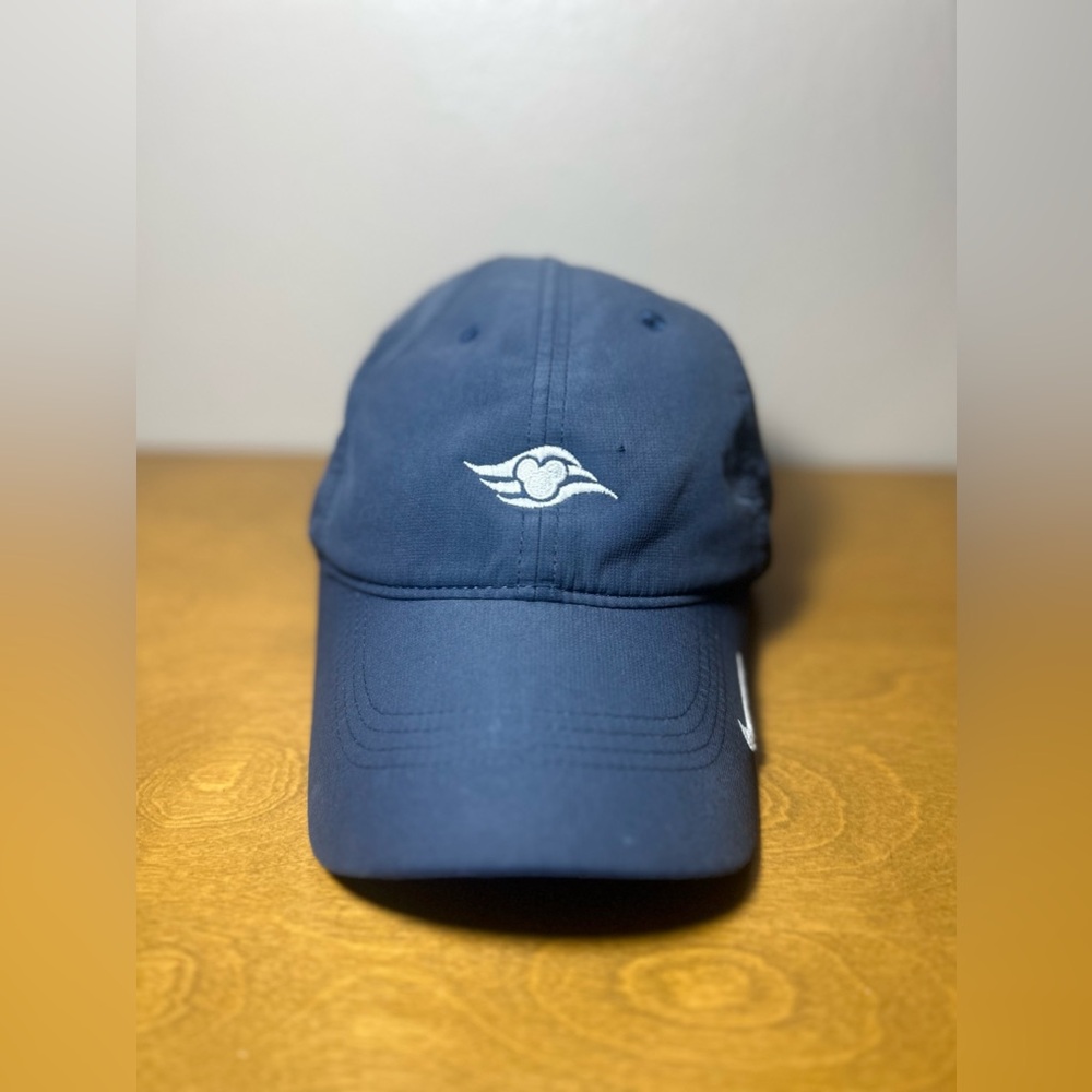 Disney Cruise Line Nike Golf Hat Blue Sun Fade  Embroidered Ultra Rare Hat